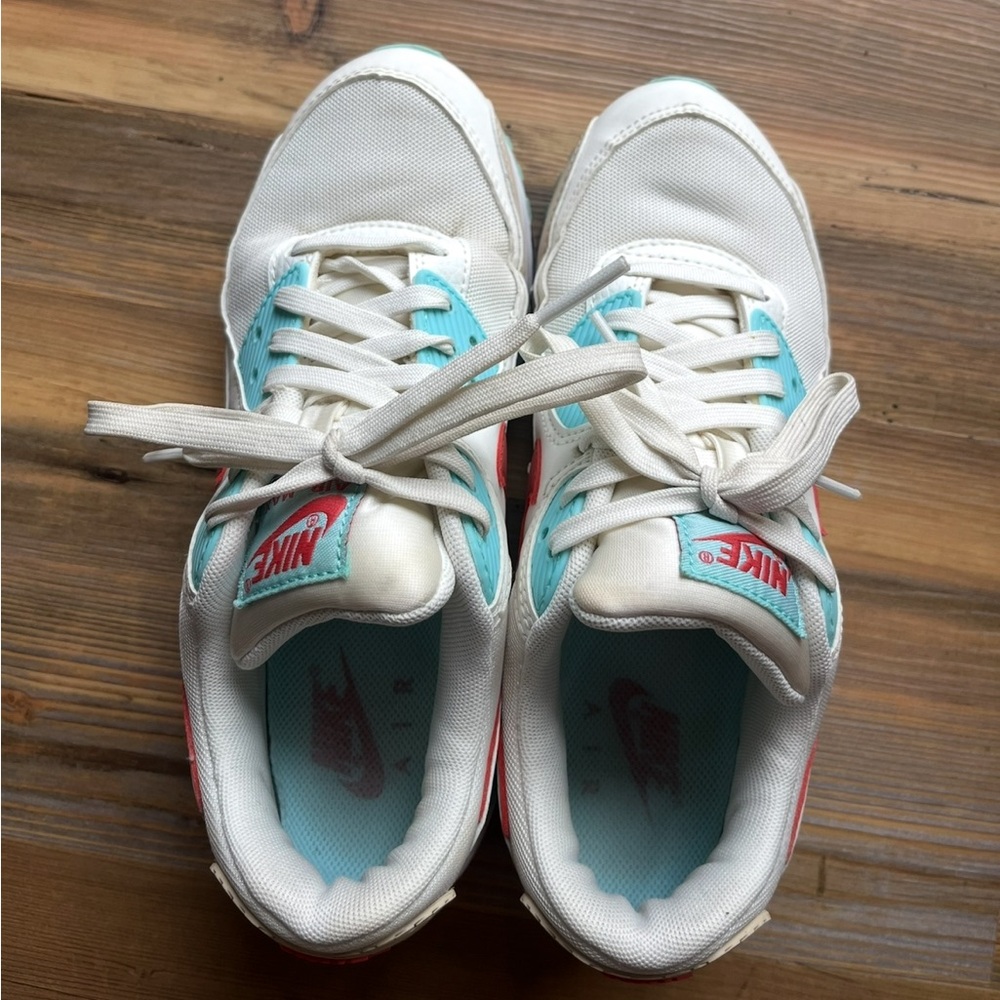 Nike womens Sneakers
